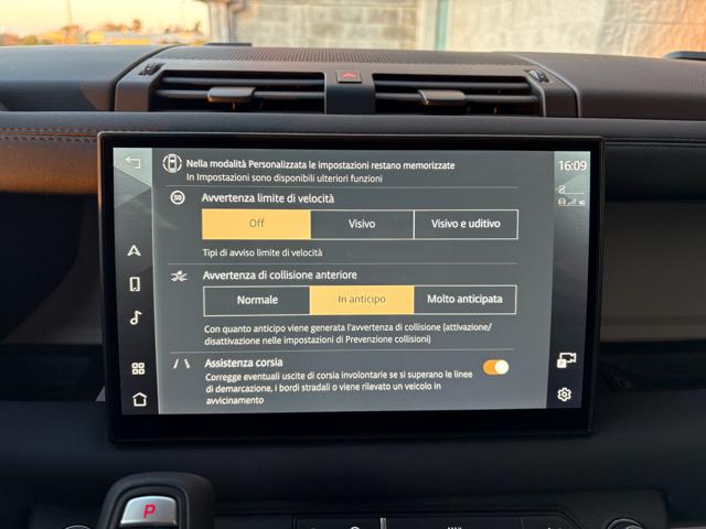 LAND ROVER Defender usata, con Sedile posteriore sdoppiato