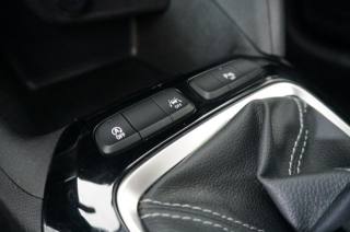 OPEL Corsa usata, con Sedile posteriore sdoppiato