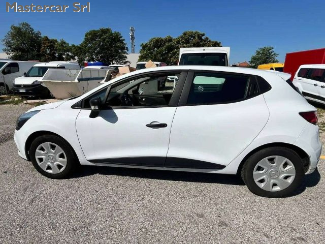 RENAULT Clio usata, con Climatizzatore