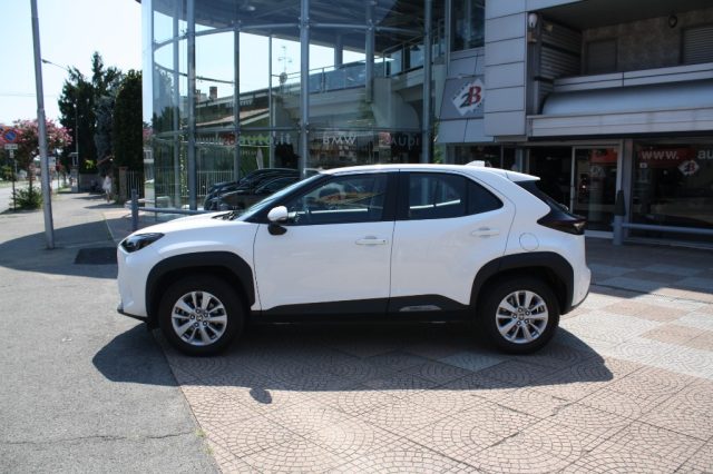 TOYOTA Yaris Cross usata, con Airbag laterali