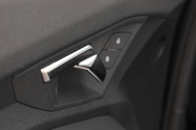 AUDI A3 usata, con Volante in pelle