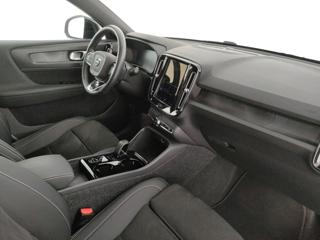 VOLVO XC40 usata, con Autoradio digitale