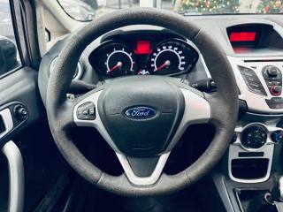 FORD Fiesta usata, con Chiusura centralizzata