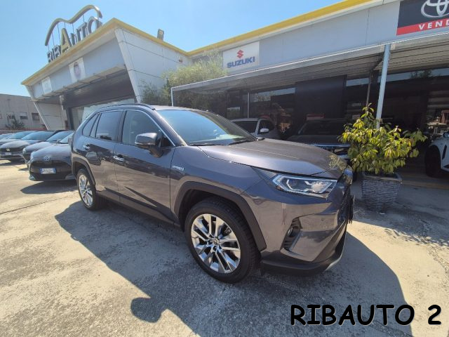 TOYOTA RAV 4 MY23 usata, con Controllo trazione