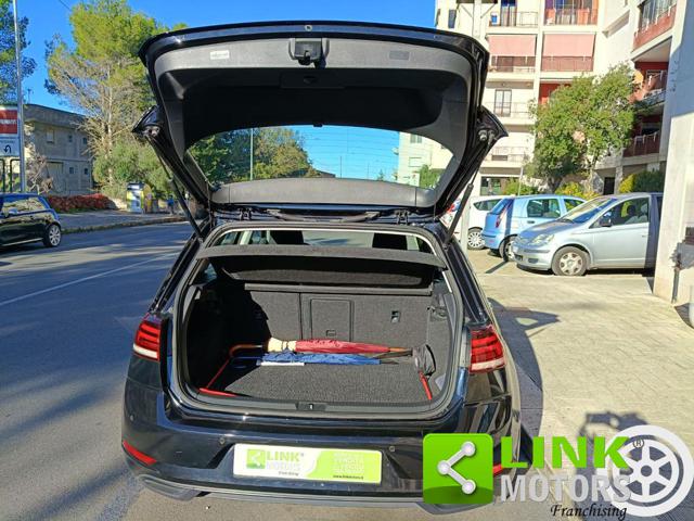 VOLKSWAGEN Golf usata, con Volante in pelle