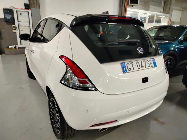 LANCIA Ypsilon usata, con Sensori di parcheggio posteriori
