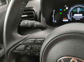 TOYOTA Yaris Cross usata, con Sedili riscaldati
