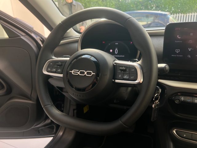FIAT 600 usata, con Touch screen
