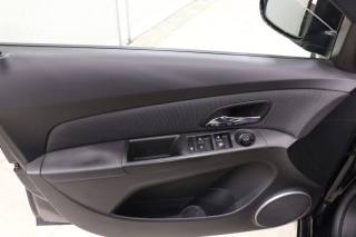 CHEVROLET Cruze usata, con Vetri oscurati
