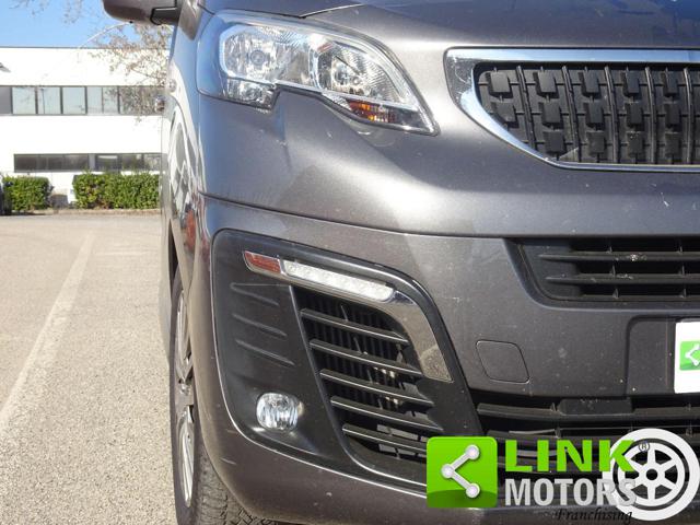 PEUGEOT Traveller usata, con Touch screen