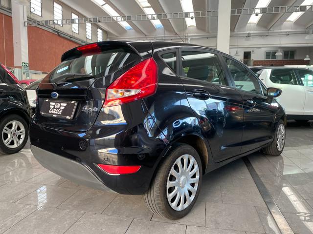 FORD Fiesta usata, con Autoradio