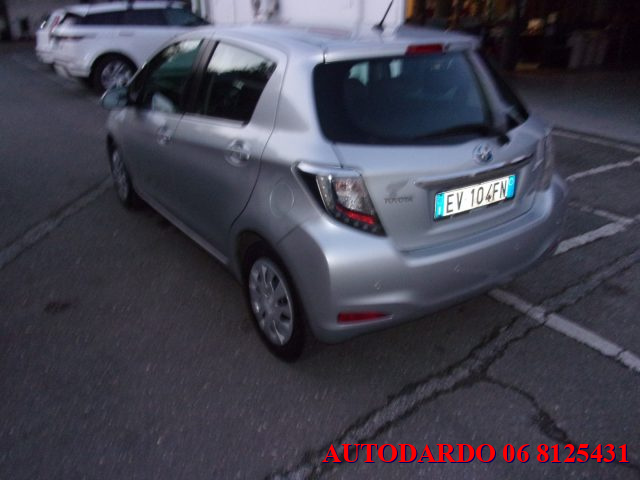 TOYOTA Yaris usata, con Controllo trazione