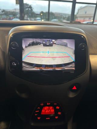 TOYOTA Aygo usata 18