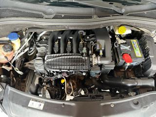 PEUGEOT 208 usata, con Volante in pelle