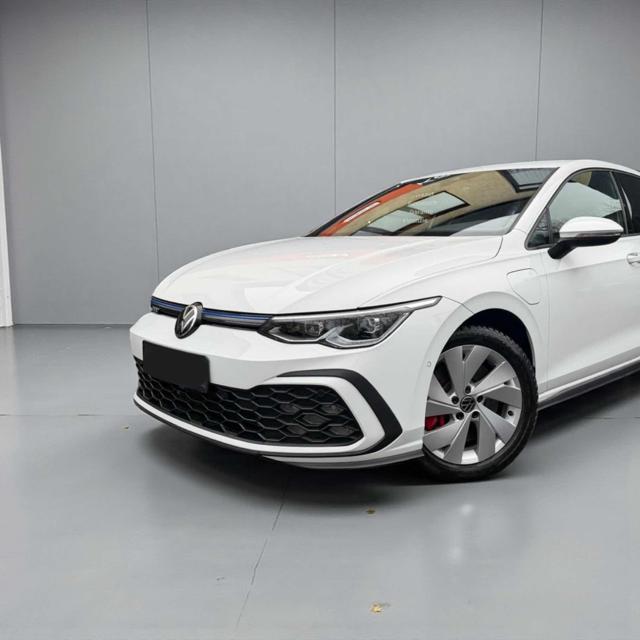 VOLKSWAGEN Golf usata, con Alzacristalli elettrici