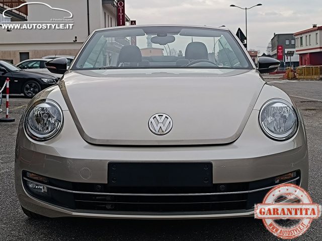 VOLKSWAGEN Maggiolino usata, con Sensori di parcheggio anteriori