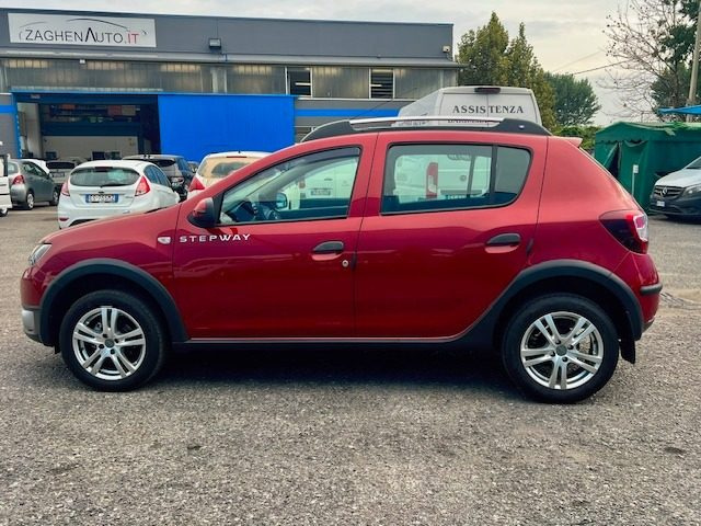 DACIA Sandero usata, con Boardcomputer