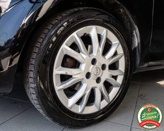 OPEL Corsa usata, con Autoradio