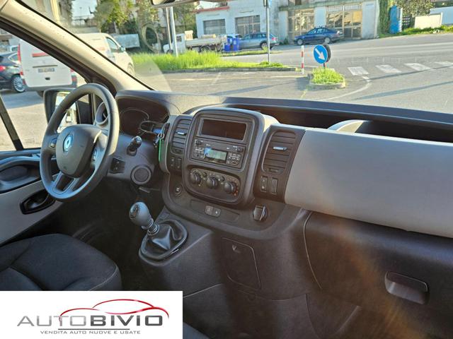 RENAULT Trafic usata, con Specchietti laterali elettrici