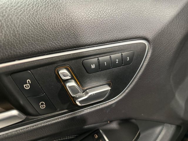 MERCEDES-BENZ GLA 200 usata, con Volante in pelle
