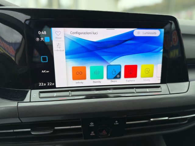 VOLKSWAGEN Golf usata, con Frenata d