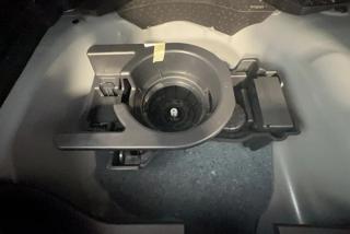 JEEP Avenger usata, con Interni in pelle