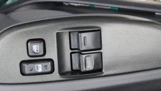 TOYOTA Yaris usata 46
