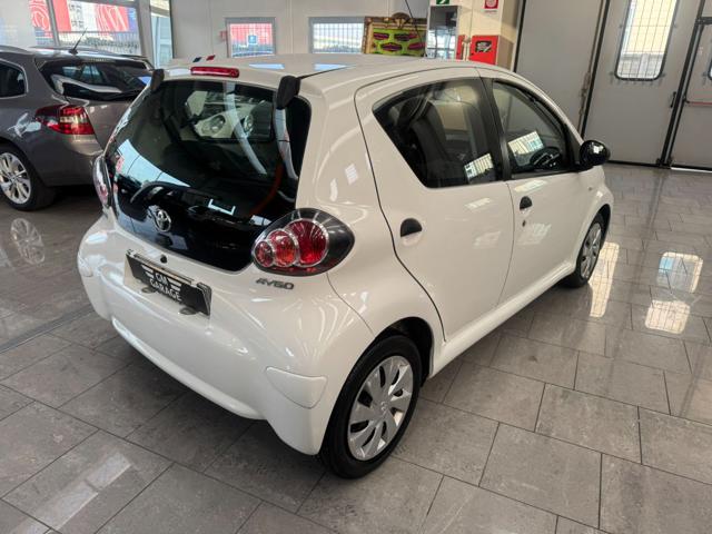 TOYOTA Aygo usata, con Ruotino