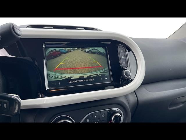 RENAULT Twingo usata, con Park Distance Control
