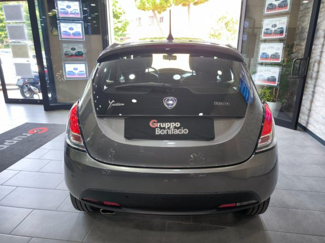 LANCIA Ypsilon usata, con Autoradio