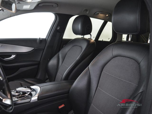 MERCEDES-BENZ C 220 usata 8