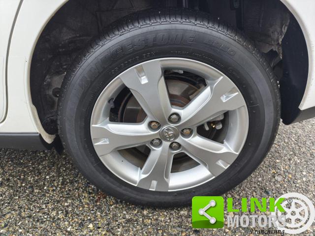 TOYOTA Urban Cruiser usata 23