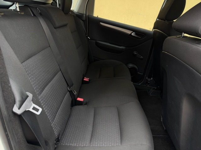 MERCEDES-BENZ B 160 usata, con Climatizzatore