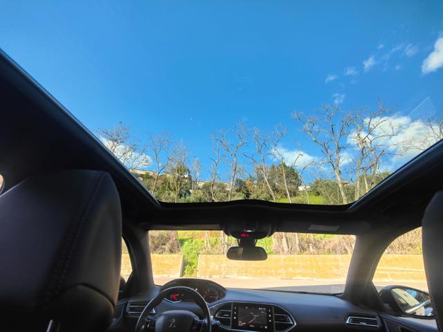 PEUGEOT 308 usata, con Vetri oscurati