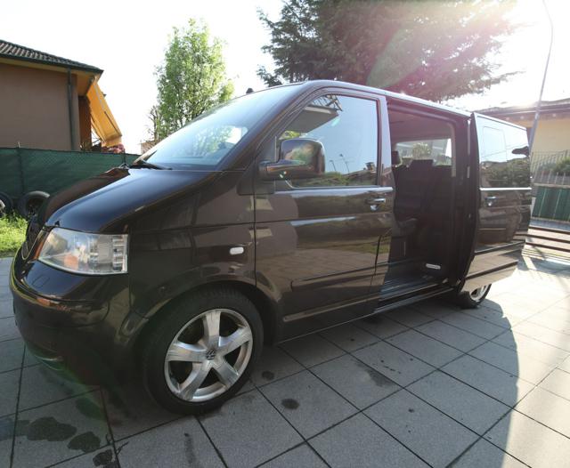 VOLKSWAGEN Multivan usata, con Gancio traino