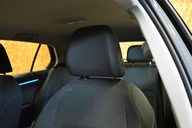 VOLKSWAGEN Golf usata 53
