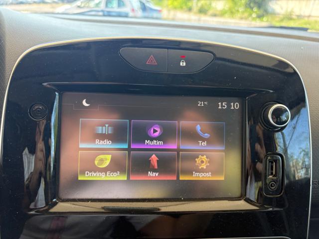 RENAULT Clio usata, con Touch screen