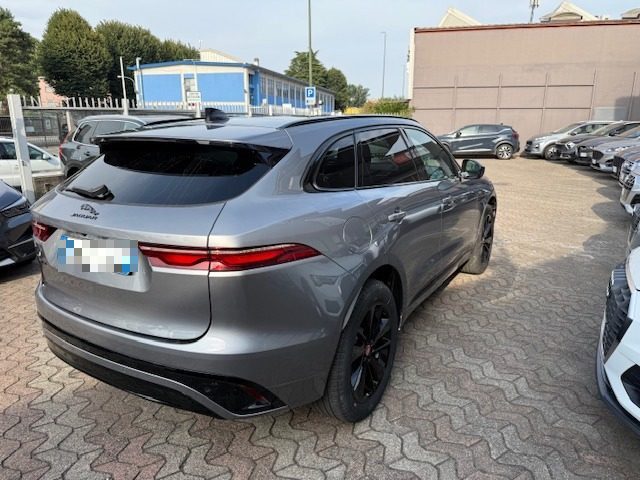 JAGUAR F-Pace usata, con Boardcomputer