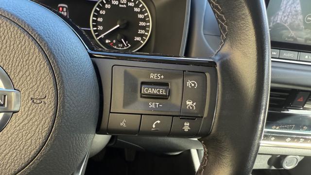 NISSAN Qashqai usata, con Autoradio