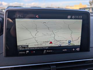 PEUGEOT 3008 usata, con Controllo automatico clima