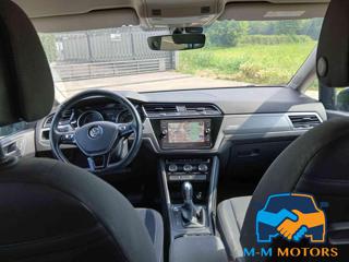 VOLKSWAGEN Touran usata, con Controllo trazione