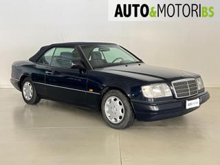 MERCEDES-BENZ E 200 usata, con Airbag Passeggero