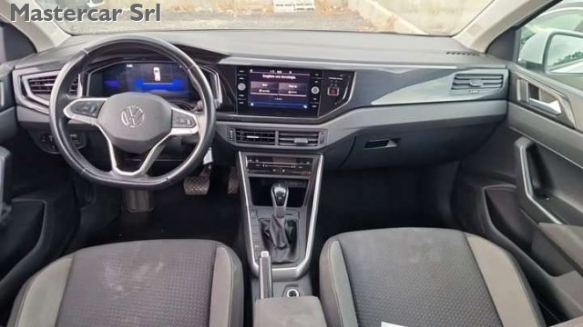 VOLKSWAGEN Polo usata, con Autoradio