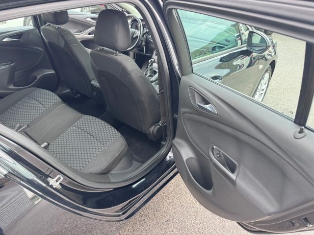 OPEL Astra usata, con Airbag testa