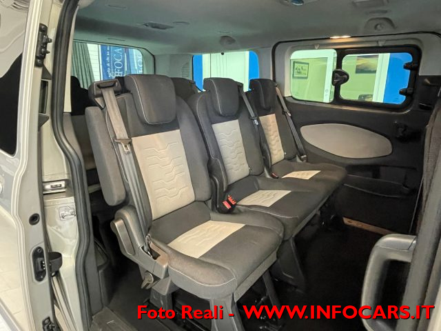 FORD Tourneo Custom usata, con Sensori di parcheggio posteriori