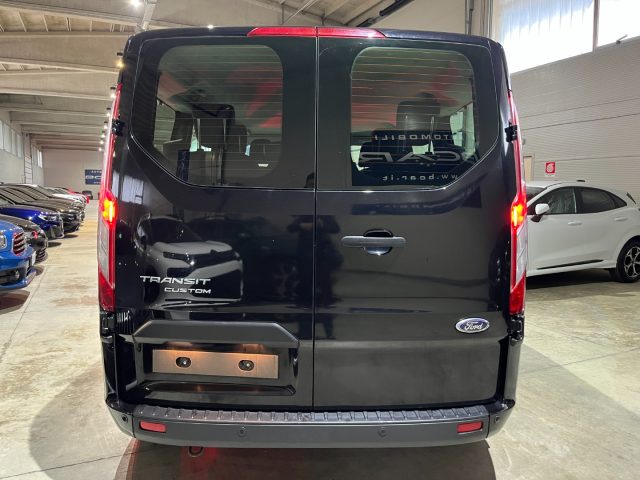 FORD Tourneo Custom usata, con Autoradio