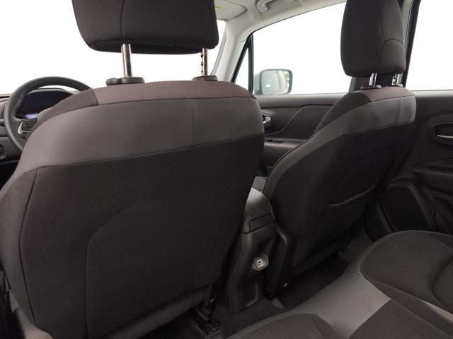 JEEP Renegade usata, con USB