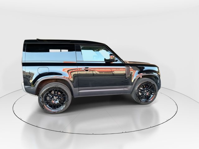 LAND ROVER Defender usata, con Autoradio