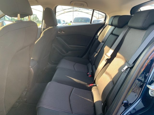 MAZDA 3 usata, con Climatizzatore