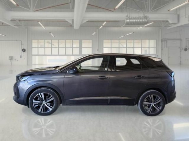 PEUGEOT 3008 usata, con Climatizzatore